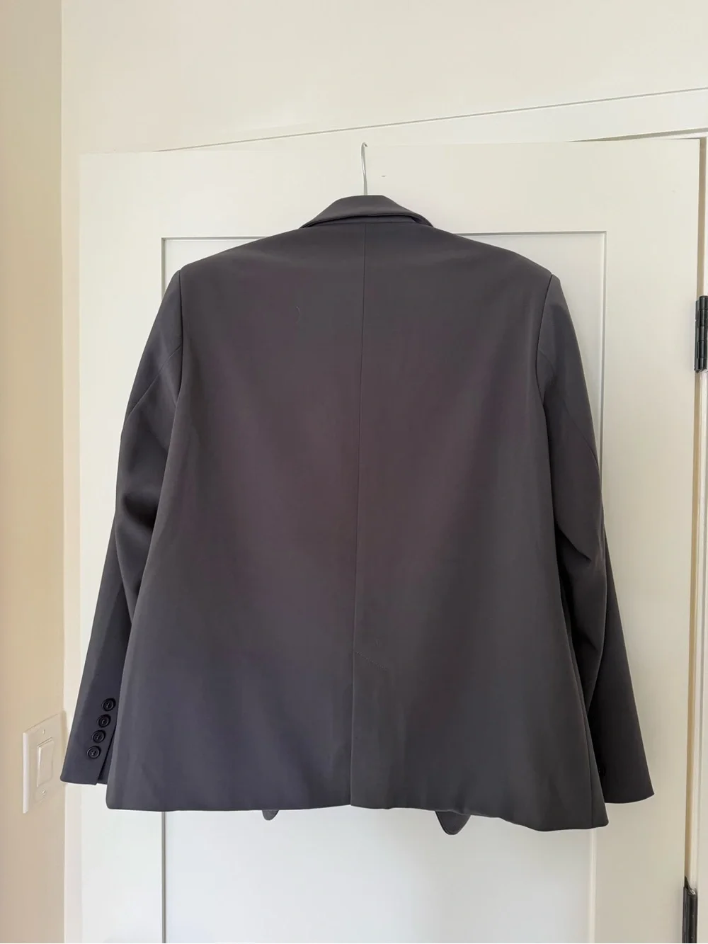 MESHKI Simone Oversized Blazer Jacket in Gray Charcoal - Picture 7 of 10